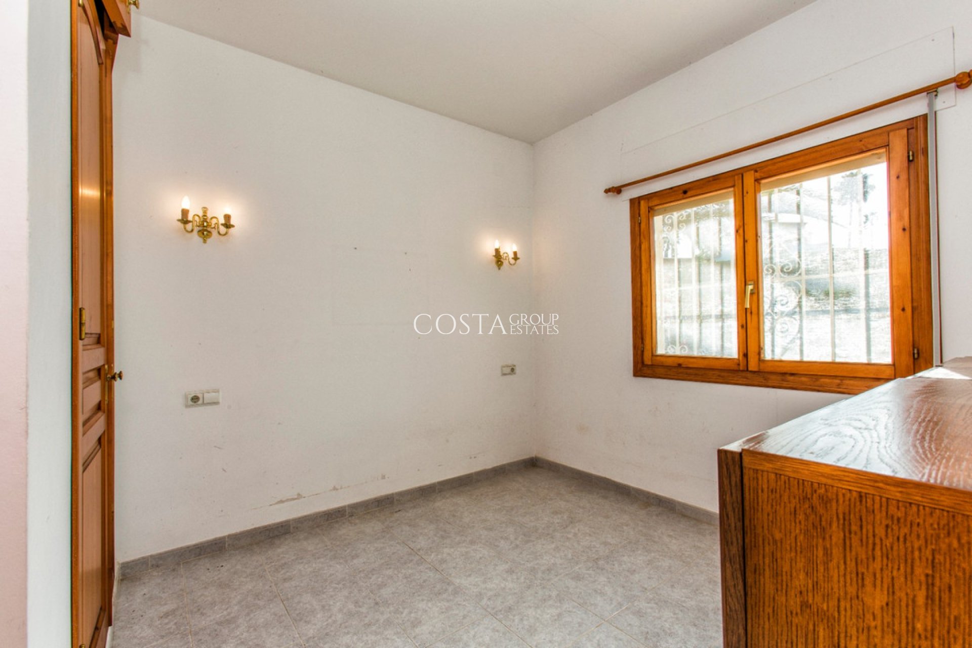 Revente - Villa -
Calpe - Calpe Centro