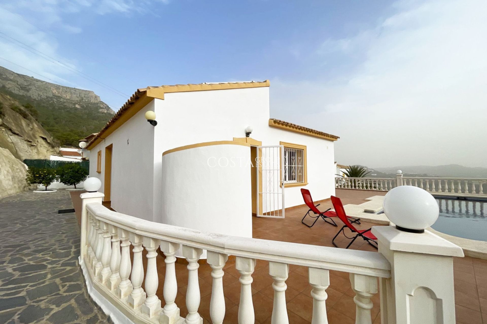Revente - Villa -
Calpe - Calpe Centro