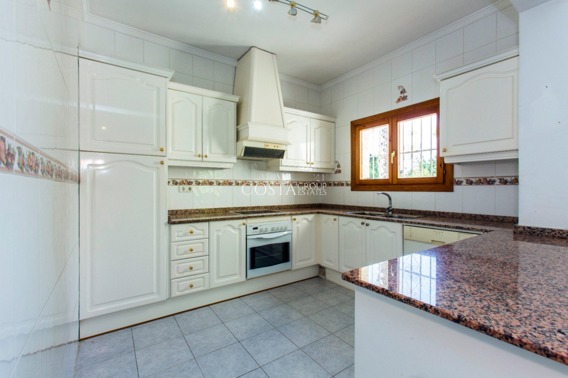 Revente - Villa -
Calpe - Calpe Centro