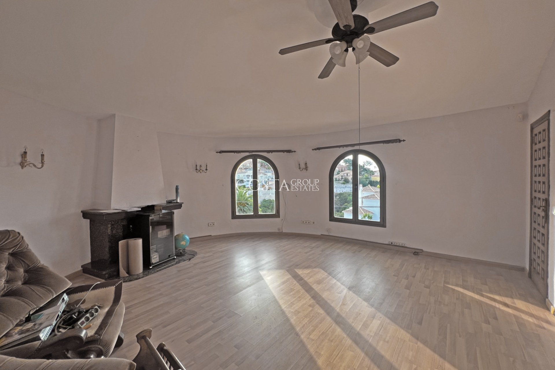 Revente - Villa -
Calpe - Calpe Centro