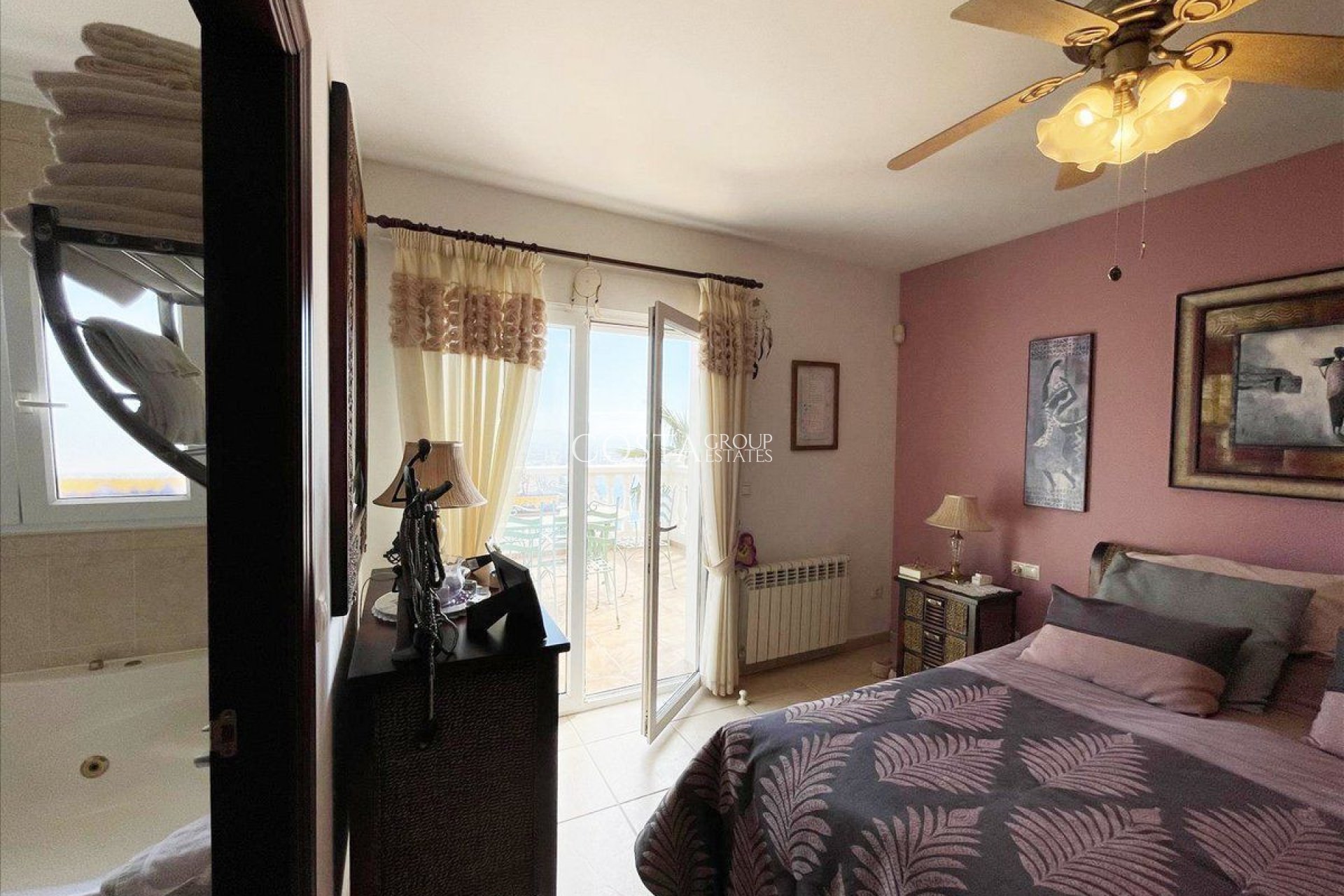 Revente - Villa -
Calpe - Calpe Centro