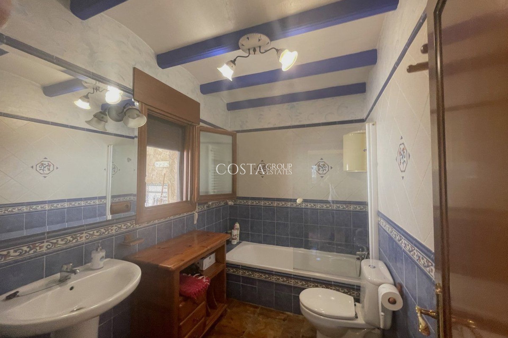 Revente - Villa -
Calpe - Calpe Centro