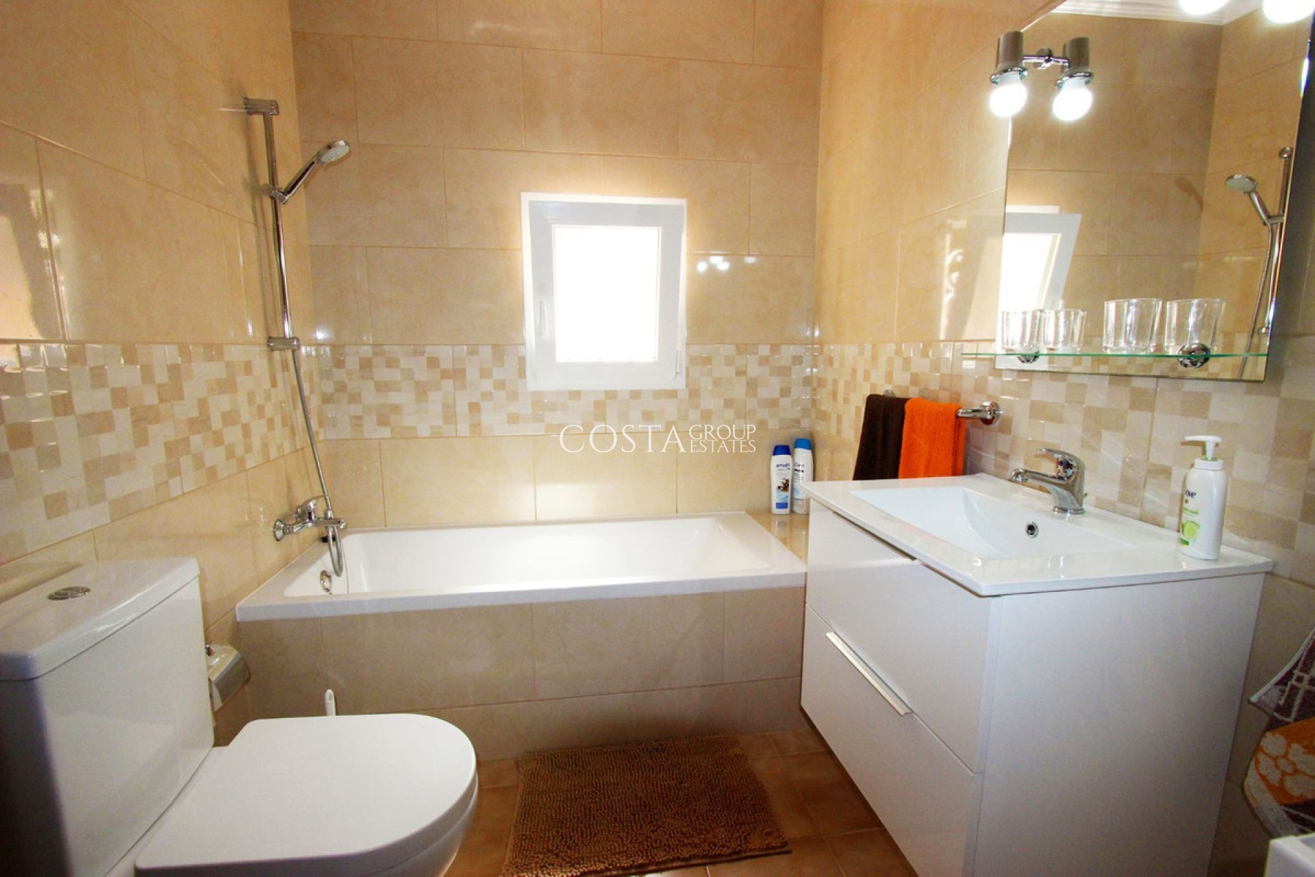Revente - Villa -
Calpe - Calpe Centro