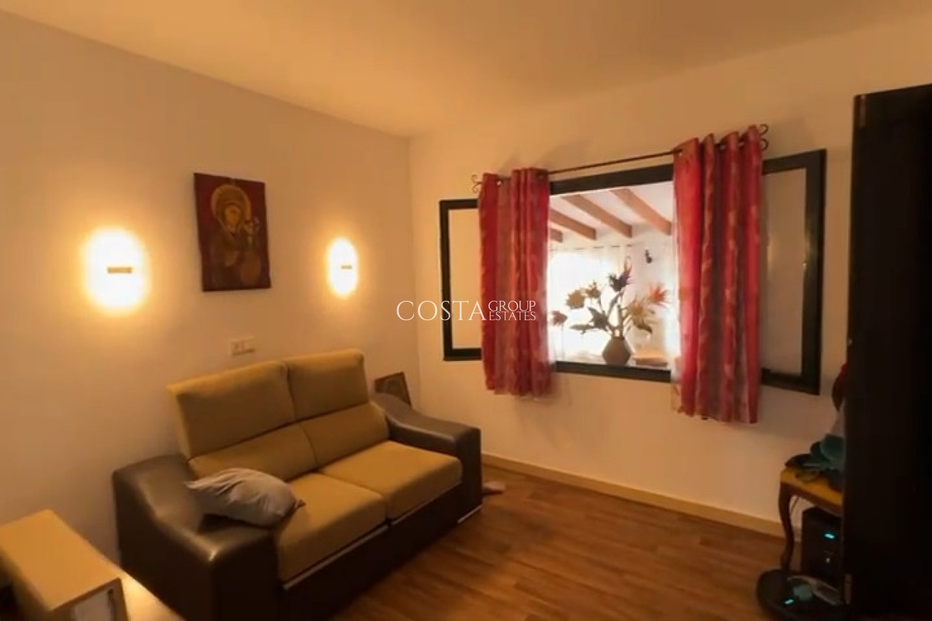 Revente - Villa -
Calpe - Calpe Centro