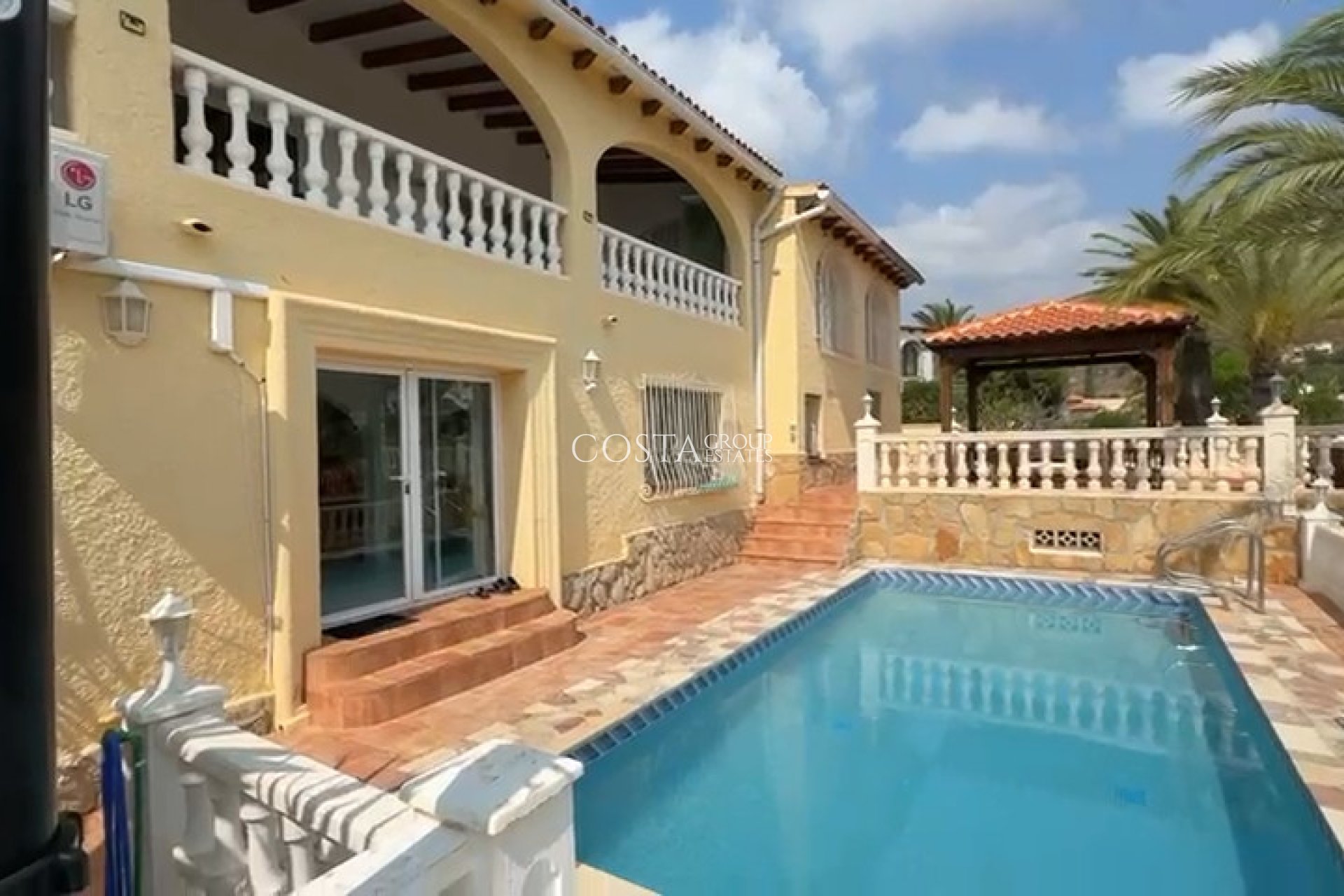 Revente - Villa -
Calpe - Calpe Centro