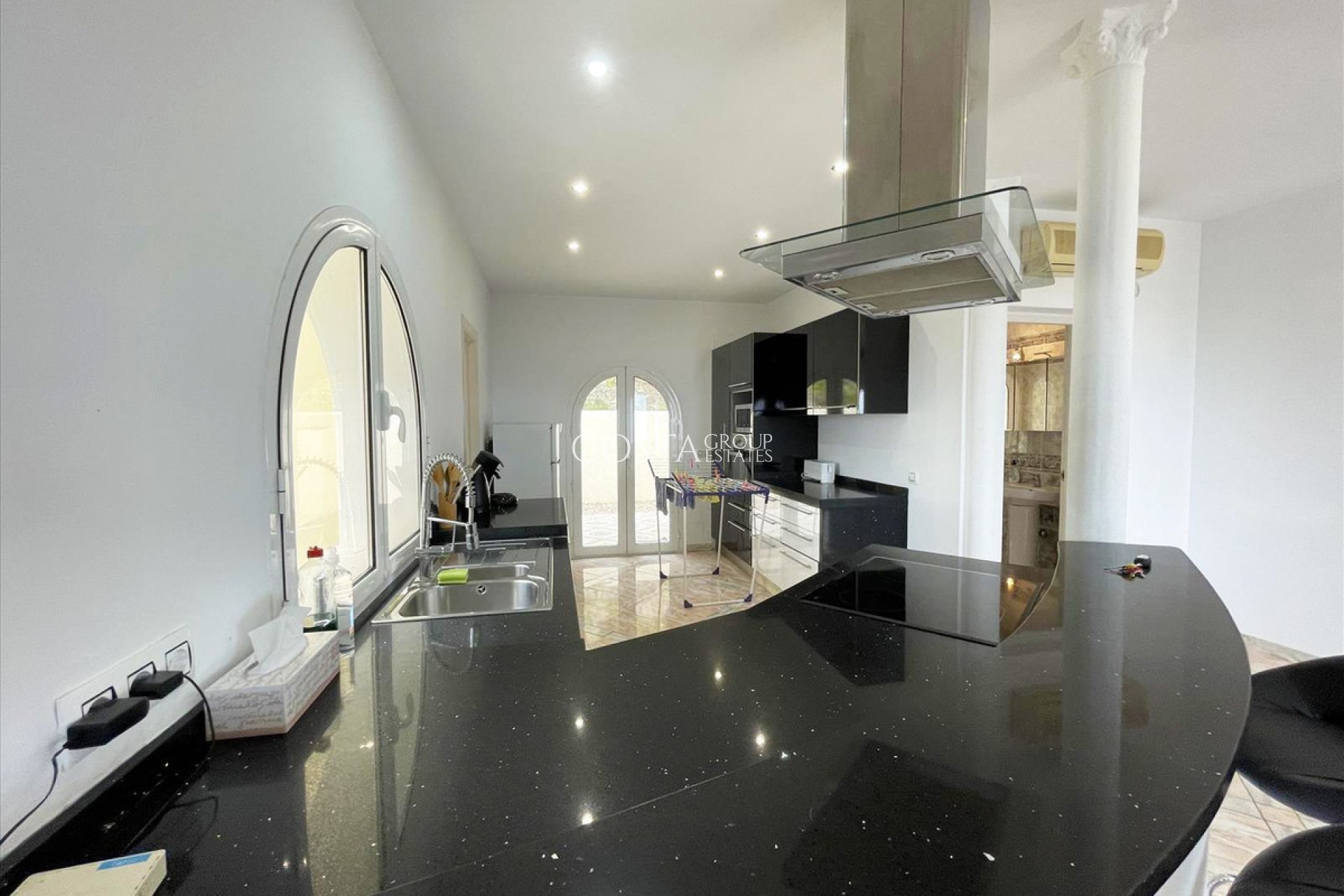 Revente - Villa -
Calpe - Calpe Centro