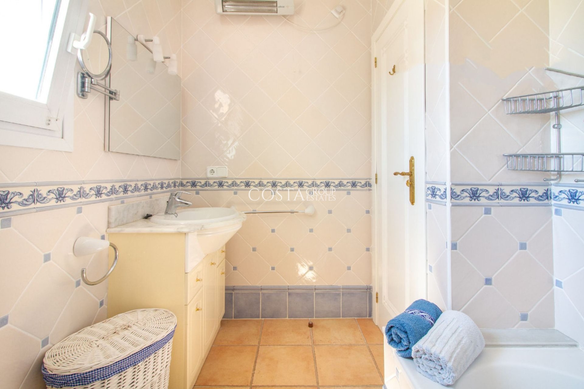 Revente - Villa -
Calpe - Calpe Centro