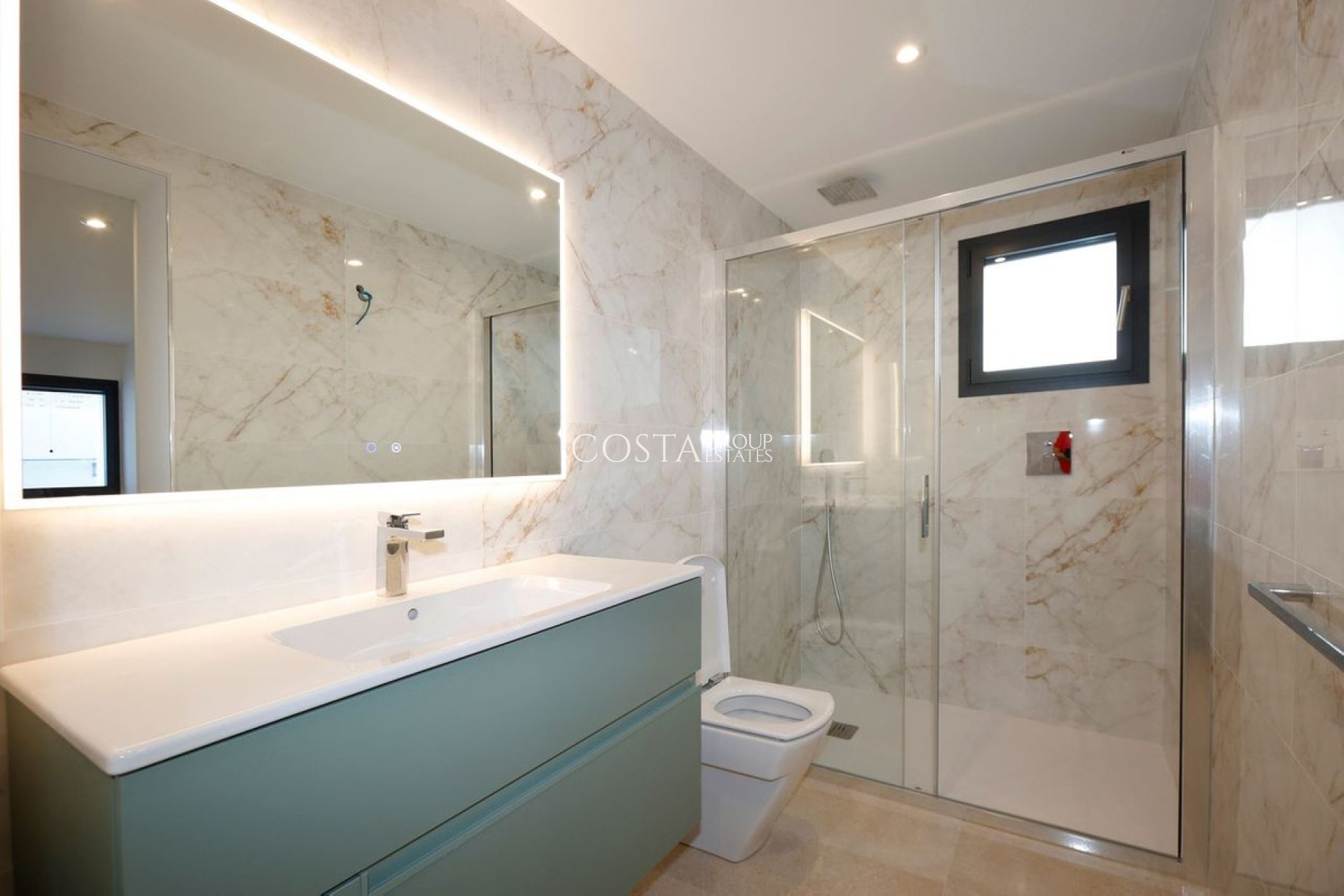 Revente - Villa -
Calpe - Calpe Centro