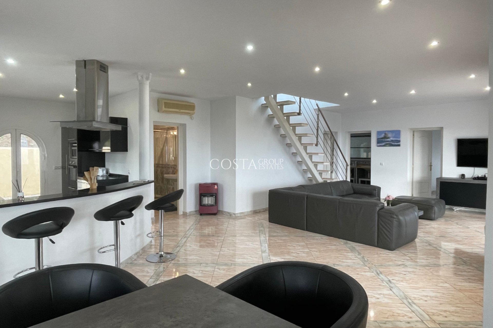 Revente - Villa -
Calpe - Calpe Centro