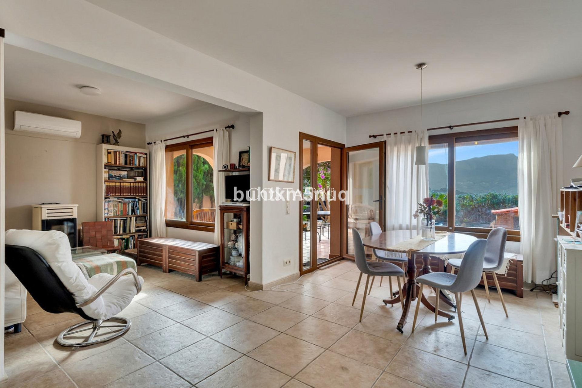 Revente - Villa -
Calpe - Calpe Centro