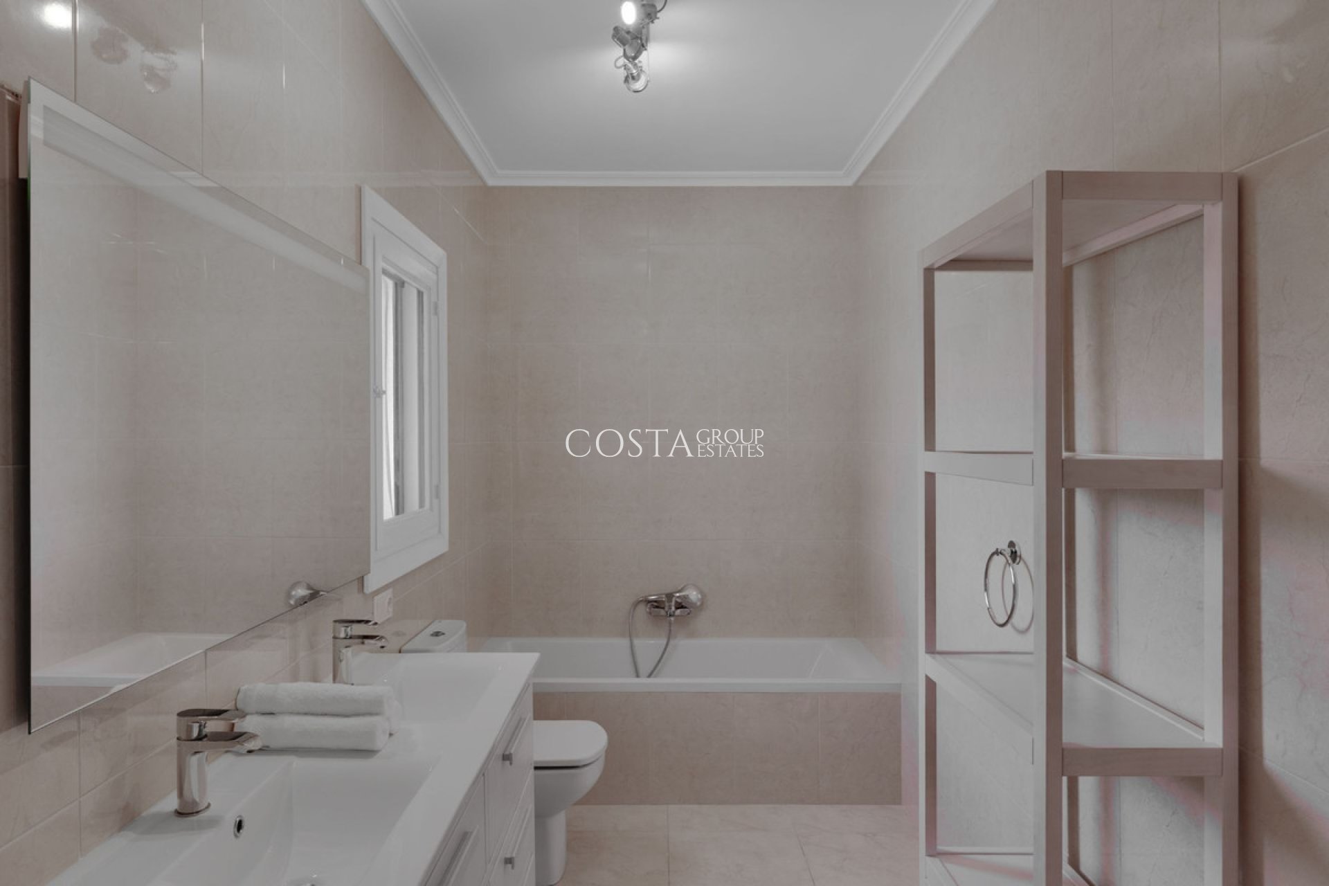 Revente - Villa -
Calpe - Calpe Centro