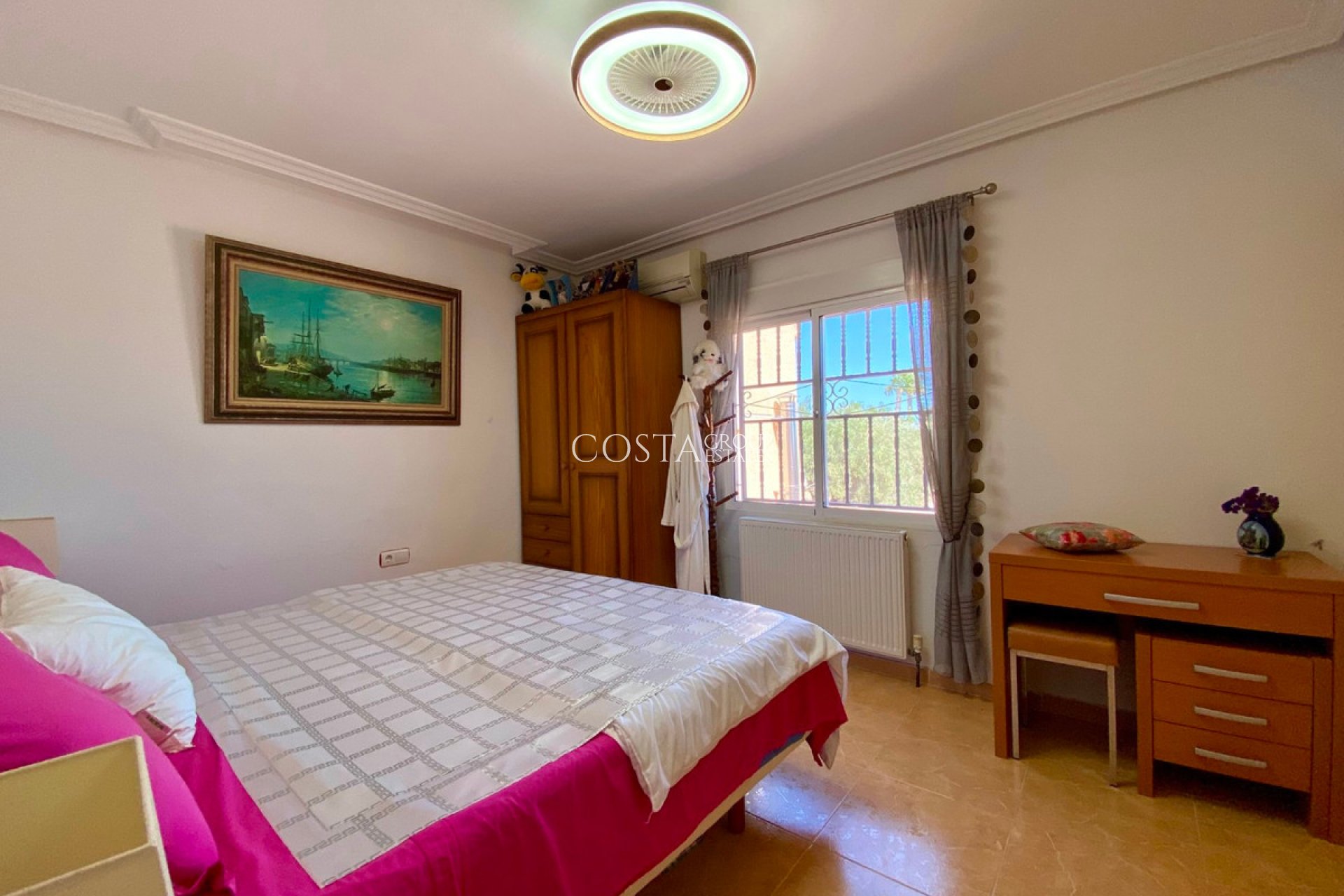 Revente - Villa -
Catral - Catral Centro