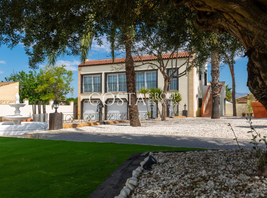 Revente - Villa -
Catral - Catral Centro