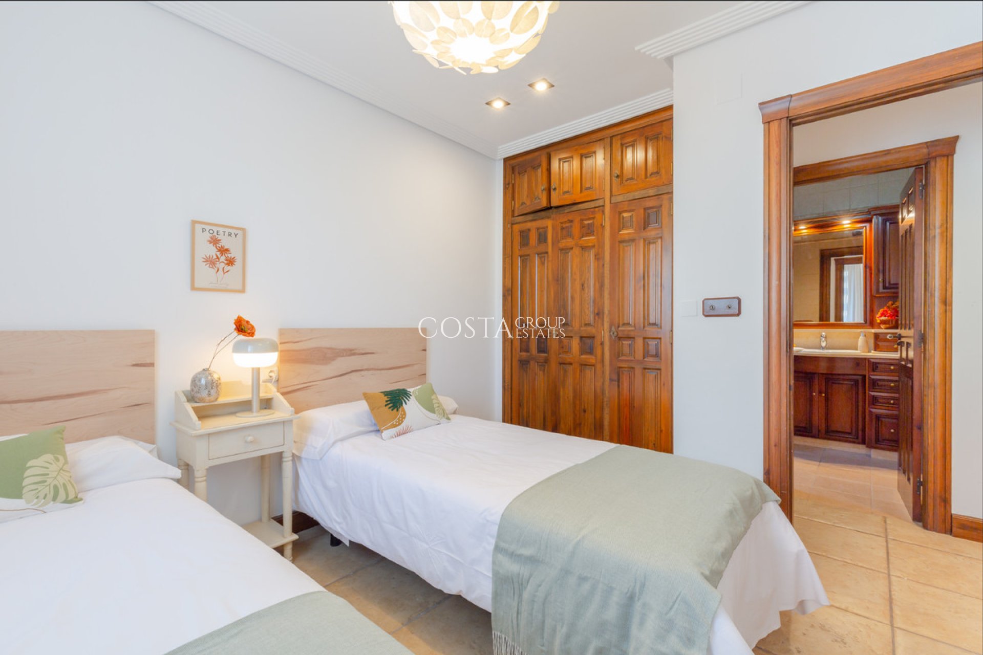 Revente - Villa -
Catral - Catral Centro