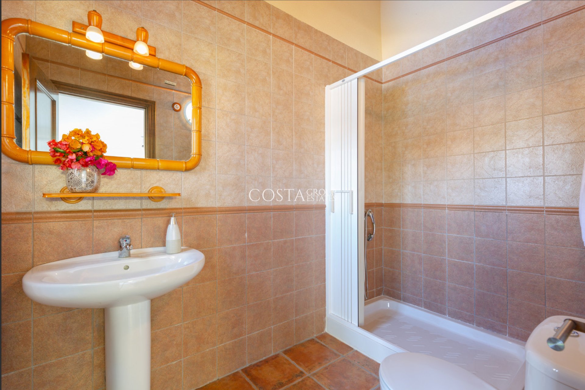 Revente - Villa -
Catral - Catral Centro