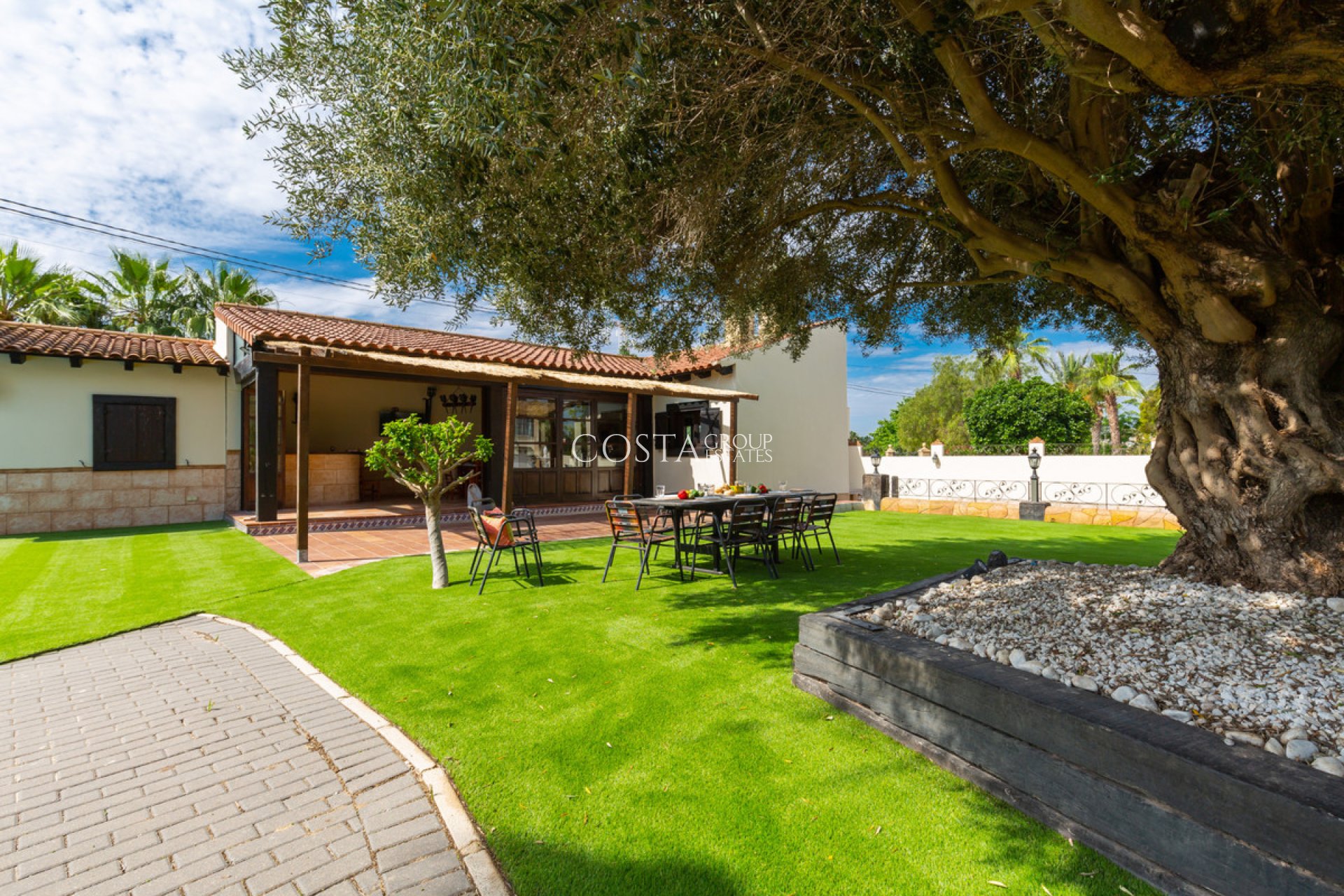 Revente - Villa -
Catral - Catral Centro