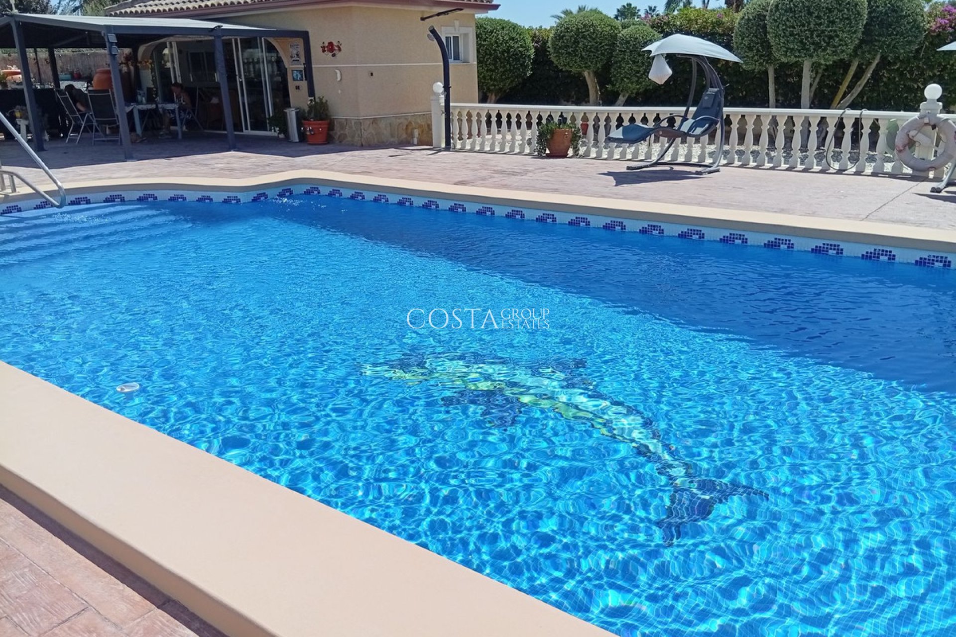 Revente - Villa -
Catral - Catral Centro
