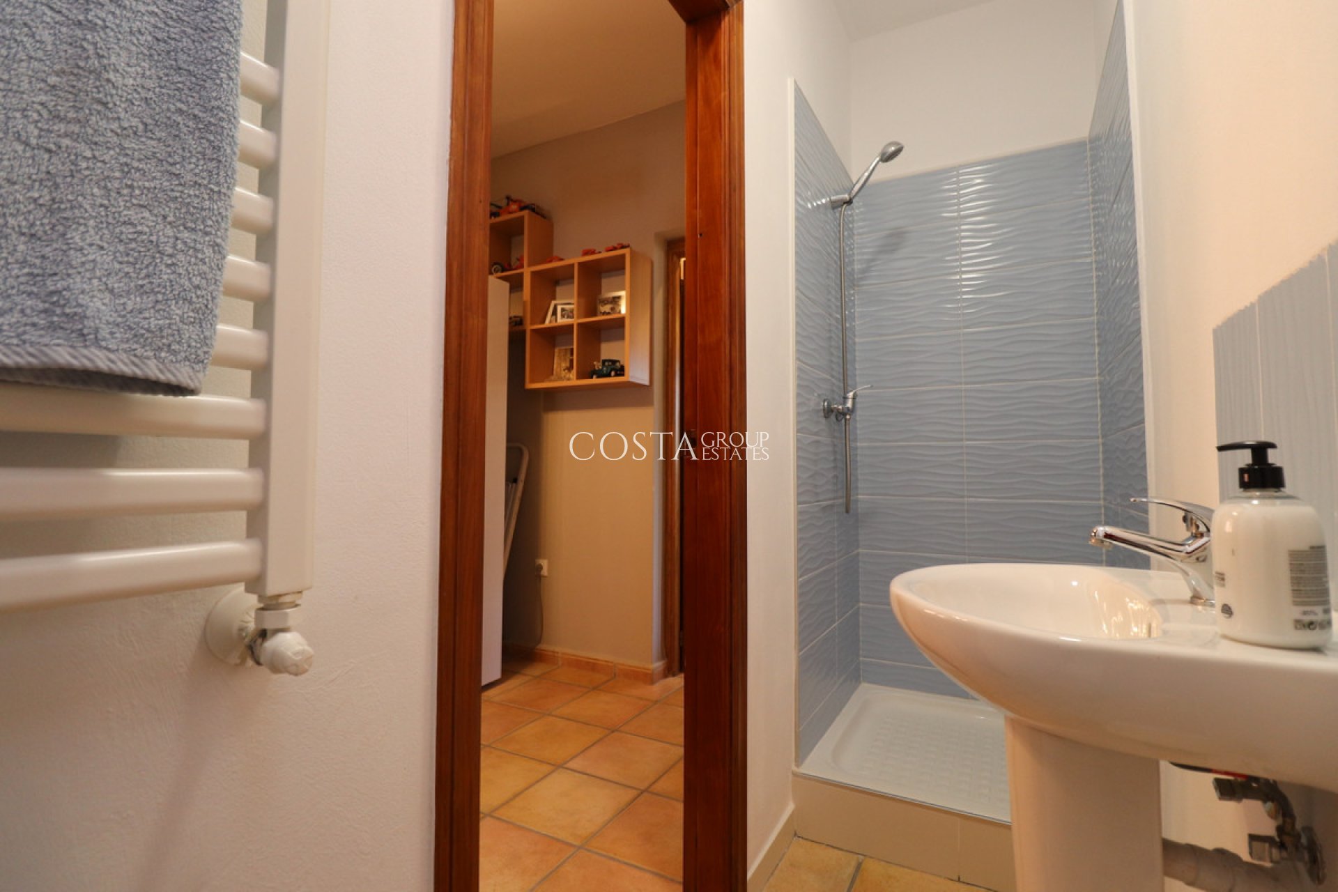 Revente - Villa -
Catral - Catral Centro