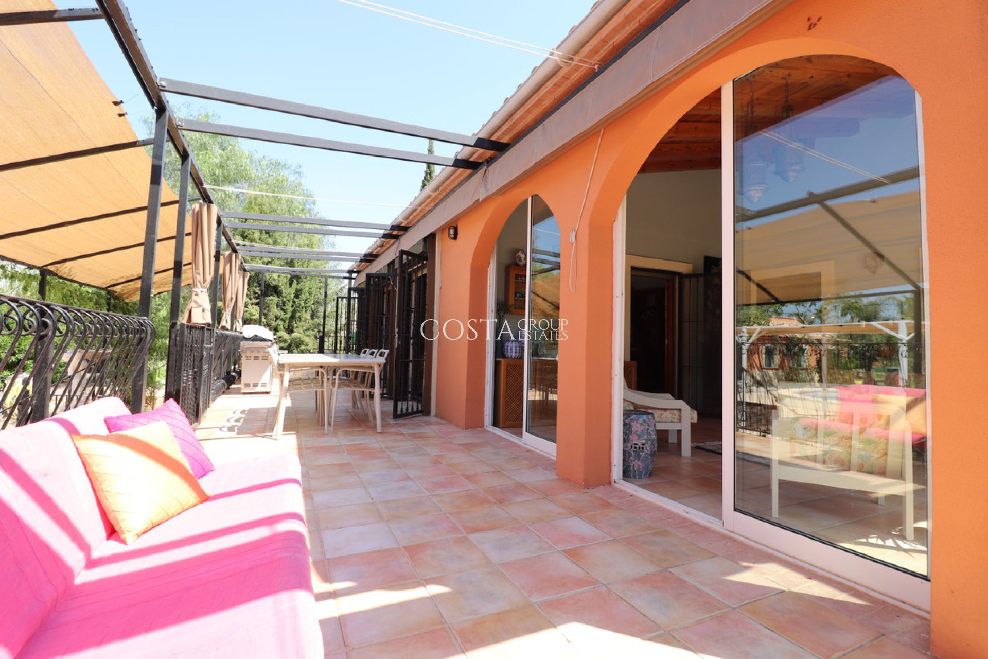 Revente - Villa -
Catral - Catral Centro