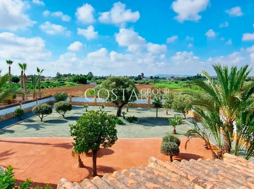 Revente - Villa -
Catral - Catral Centro