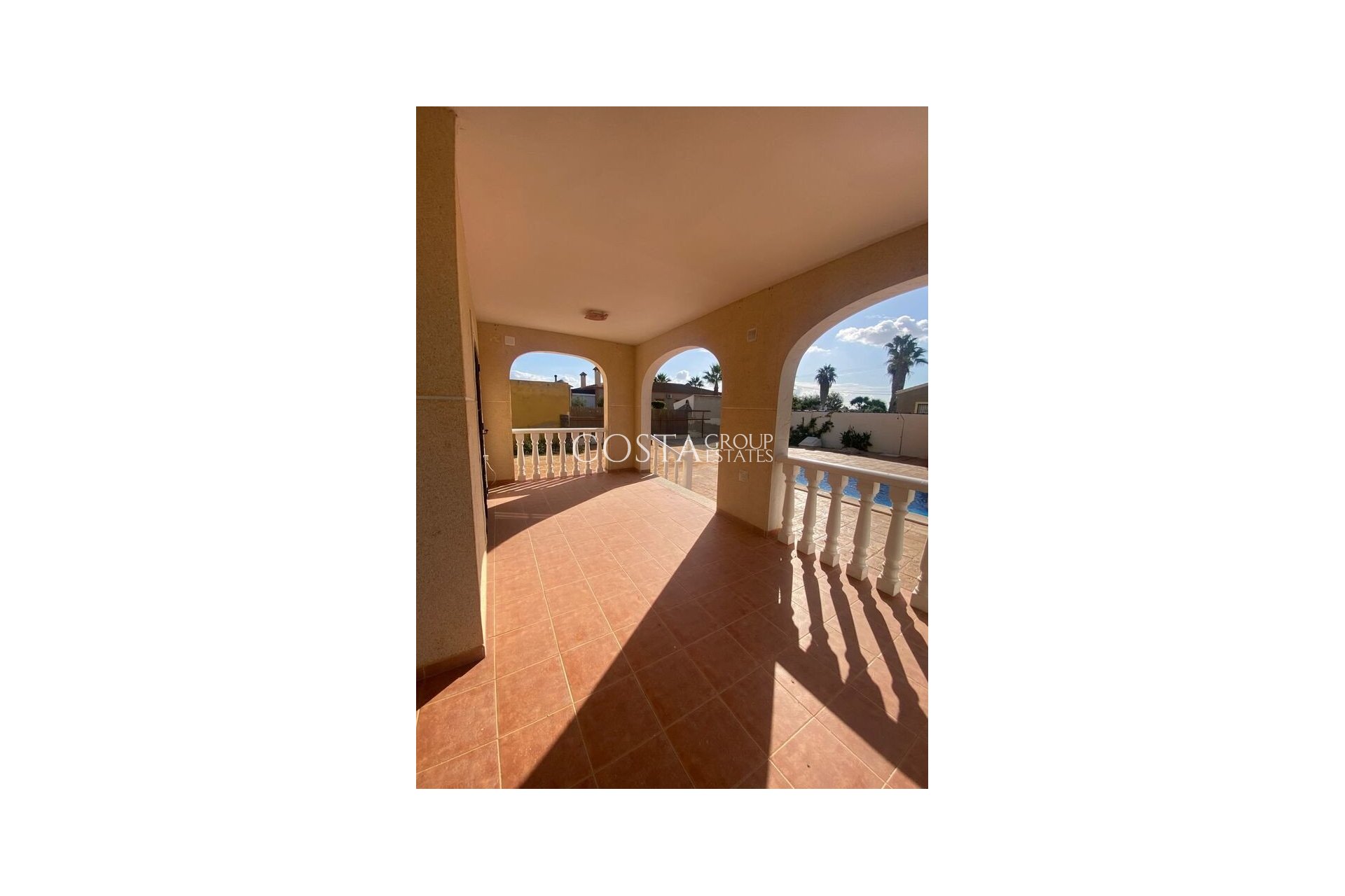 Revente - Villa -
Catral - Catral Centro