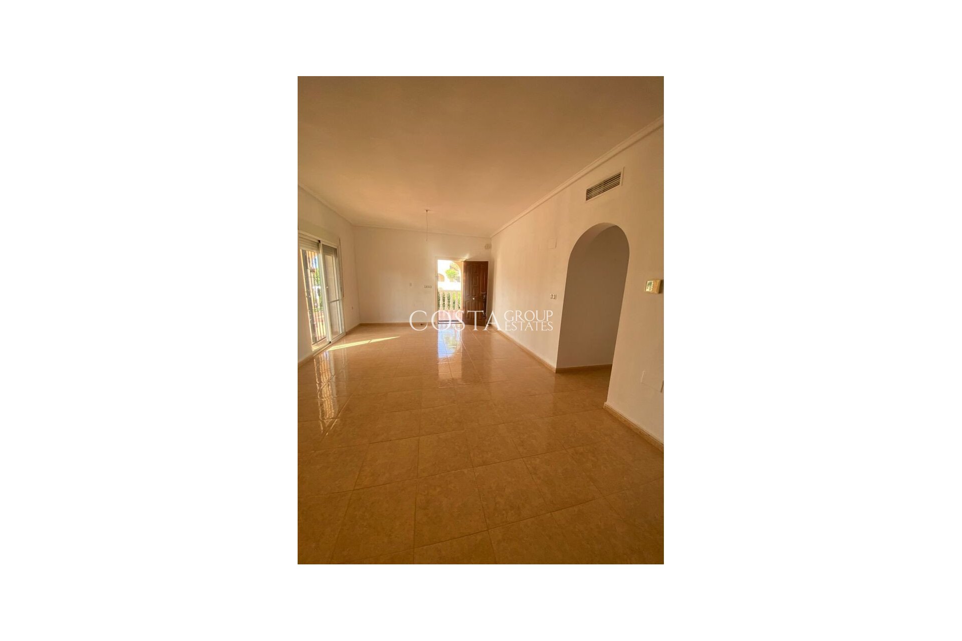 Revente - Villa -
Catral - Catral Centro