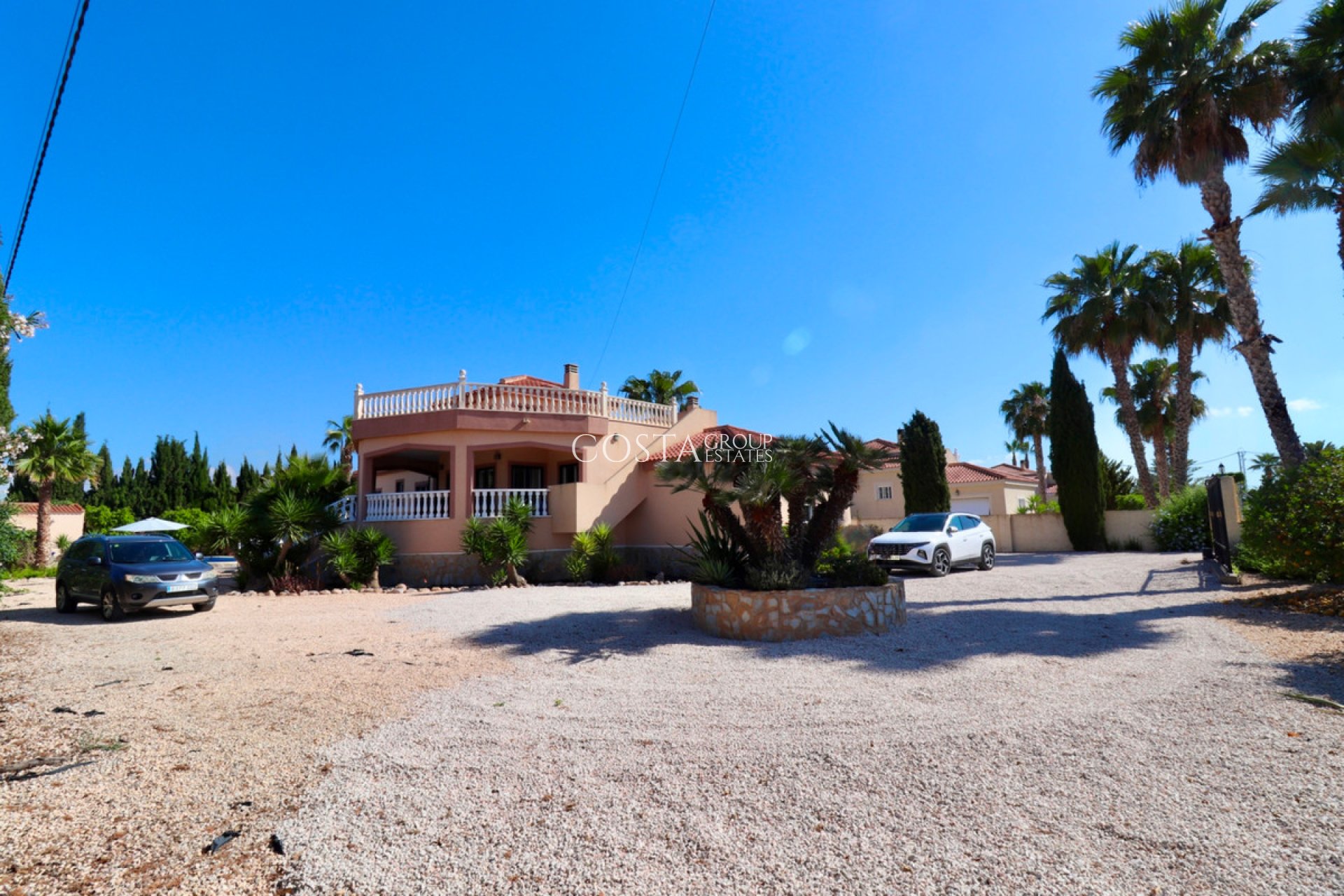 Revente - Villa -
Catral - Catral Centro