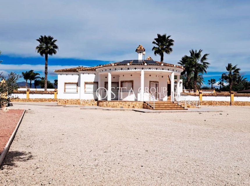 Revente - Villa -
Catral - Catral Centro