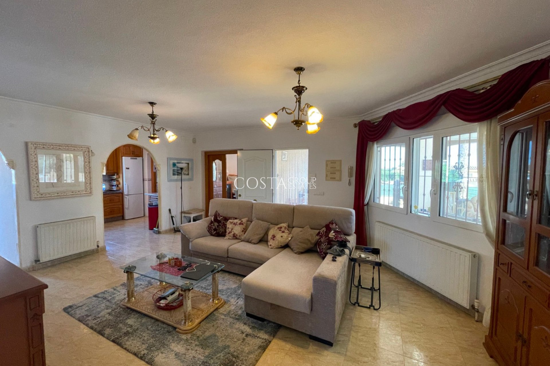 Revente - Villa -
Catral - Catral Centro