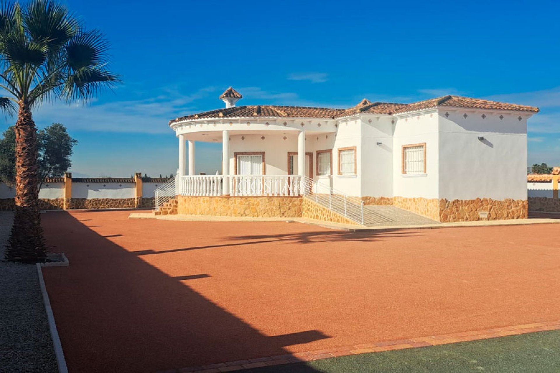 Revente - Villa -
Catral