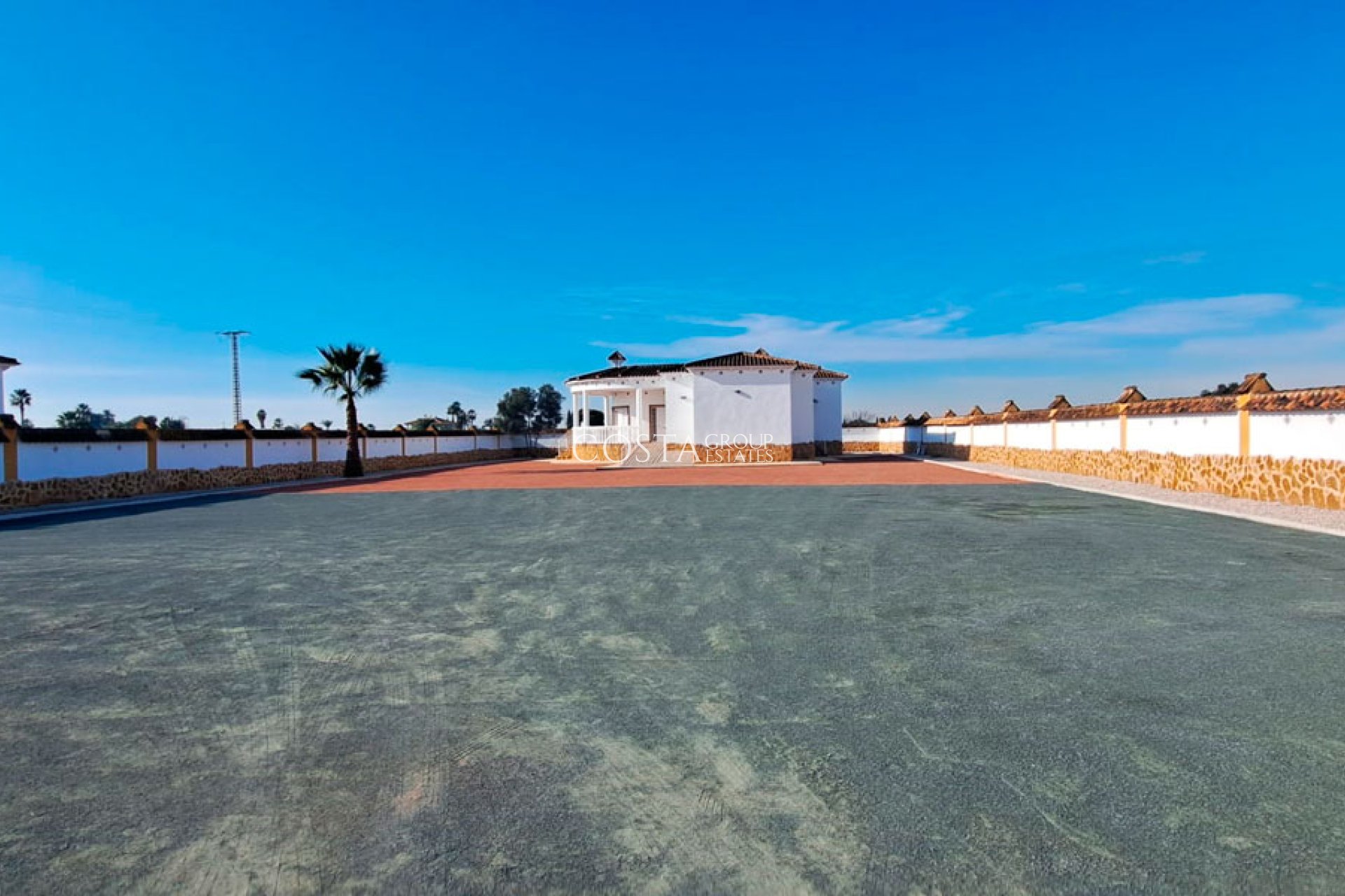 Revente - Villa -
Catral