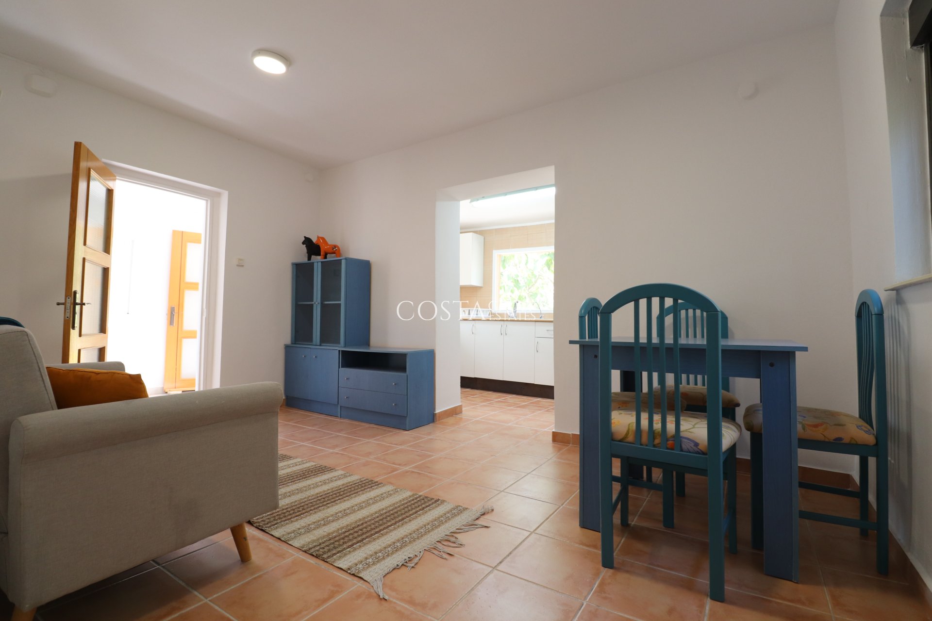 Revente - Villa -
Catral