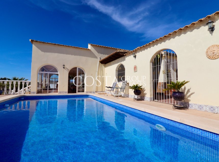 Revente - Villa -
Catral