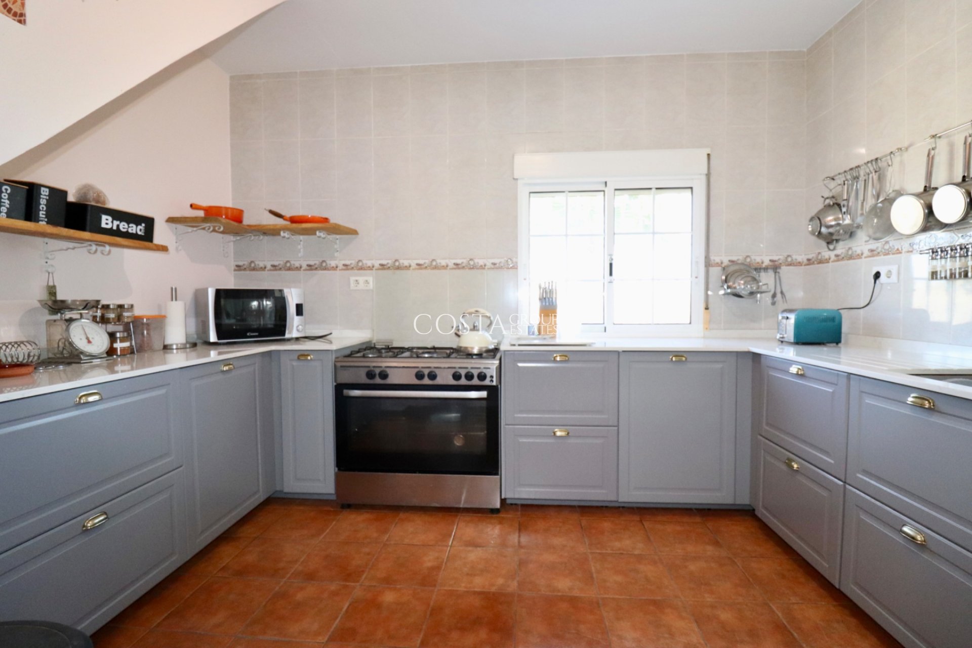 Revente - Villa -
Catral