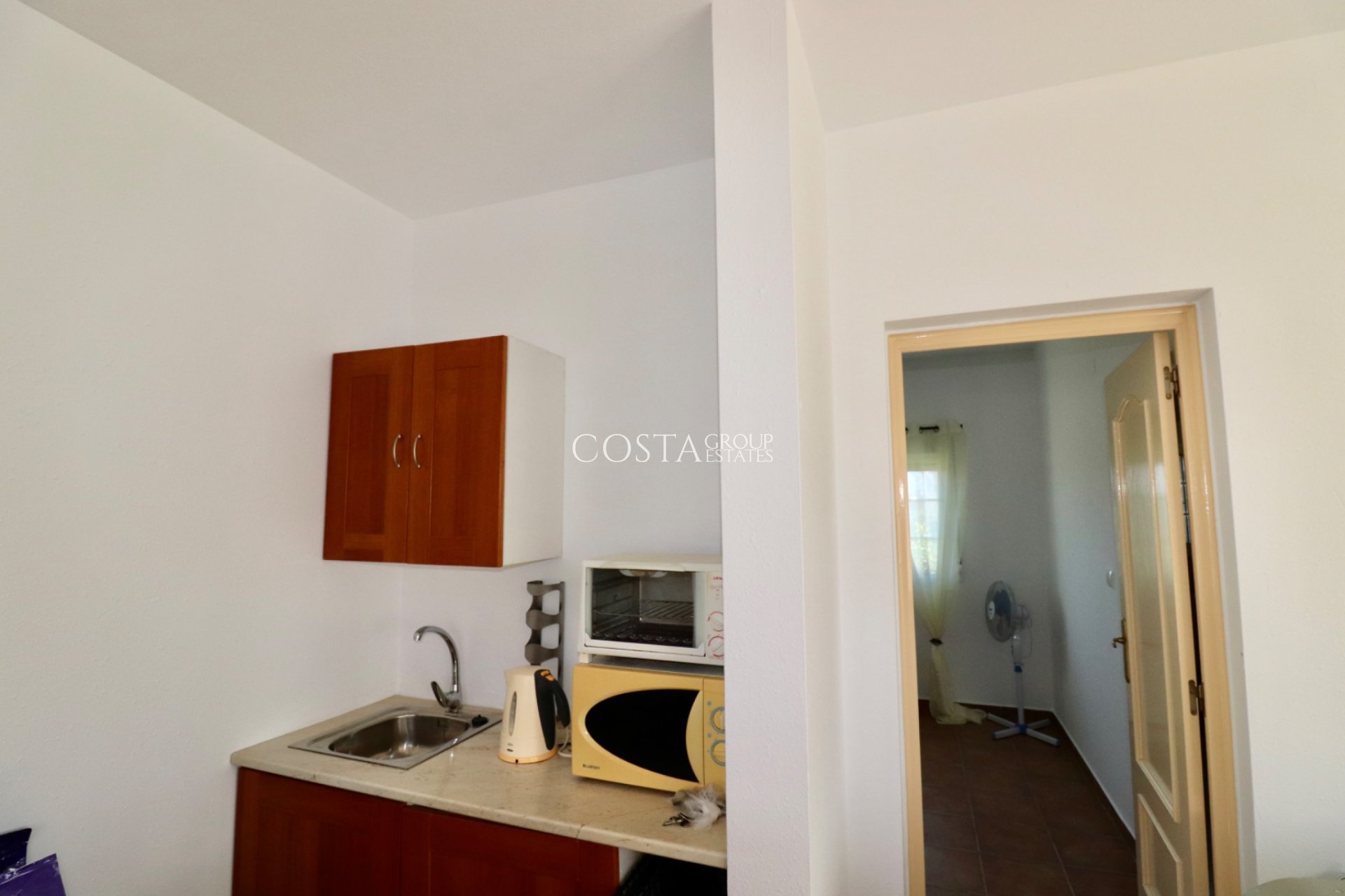 Revente - Villa -
Catral