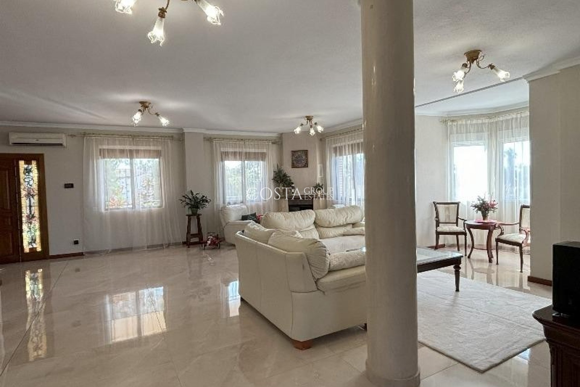 Revente - Villa -
Ciudad Quesada - Cuidad Quesada