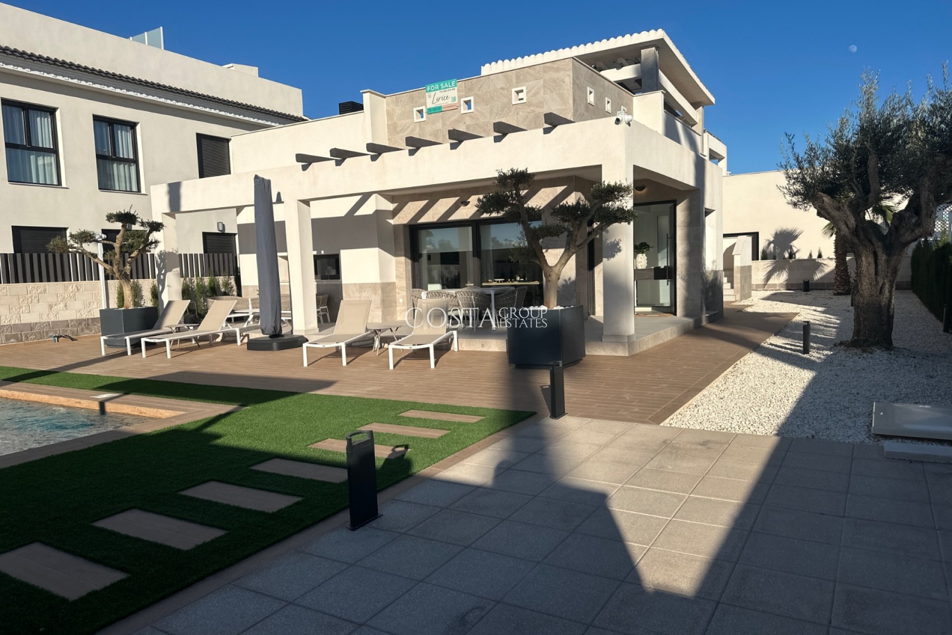Revente - Villa -
Ciudad Quesada - Doña Pepa