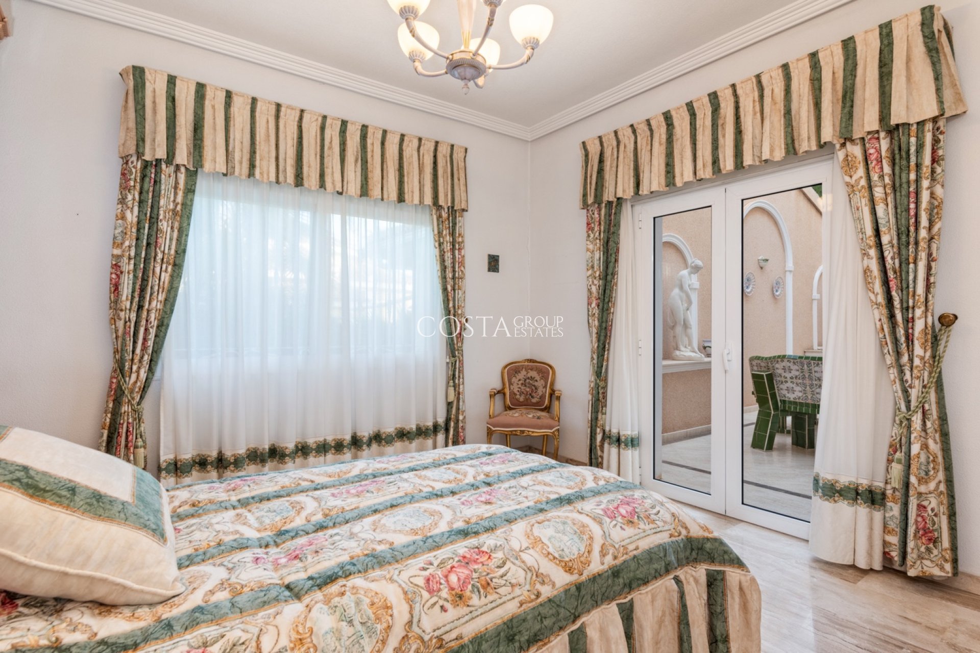Revente - Villa -
Ciudad Quesada - Doña Pepa