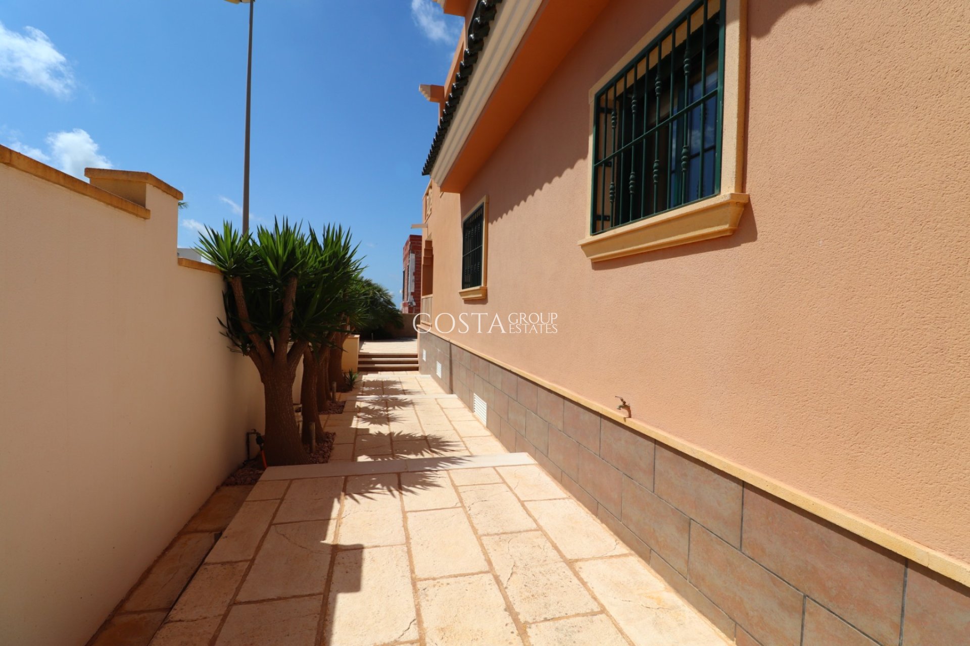 Revente - Villa -
Ciudad Quesada - La Fiesta