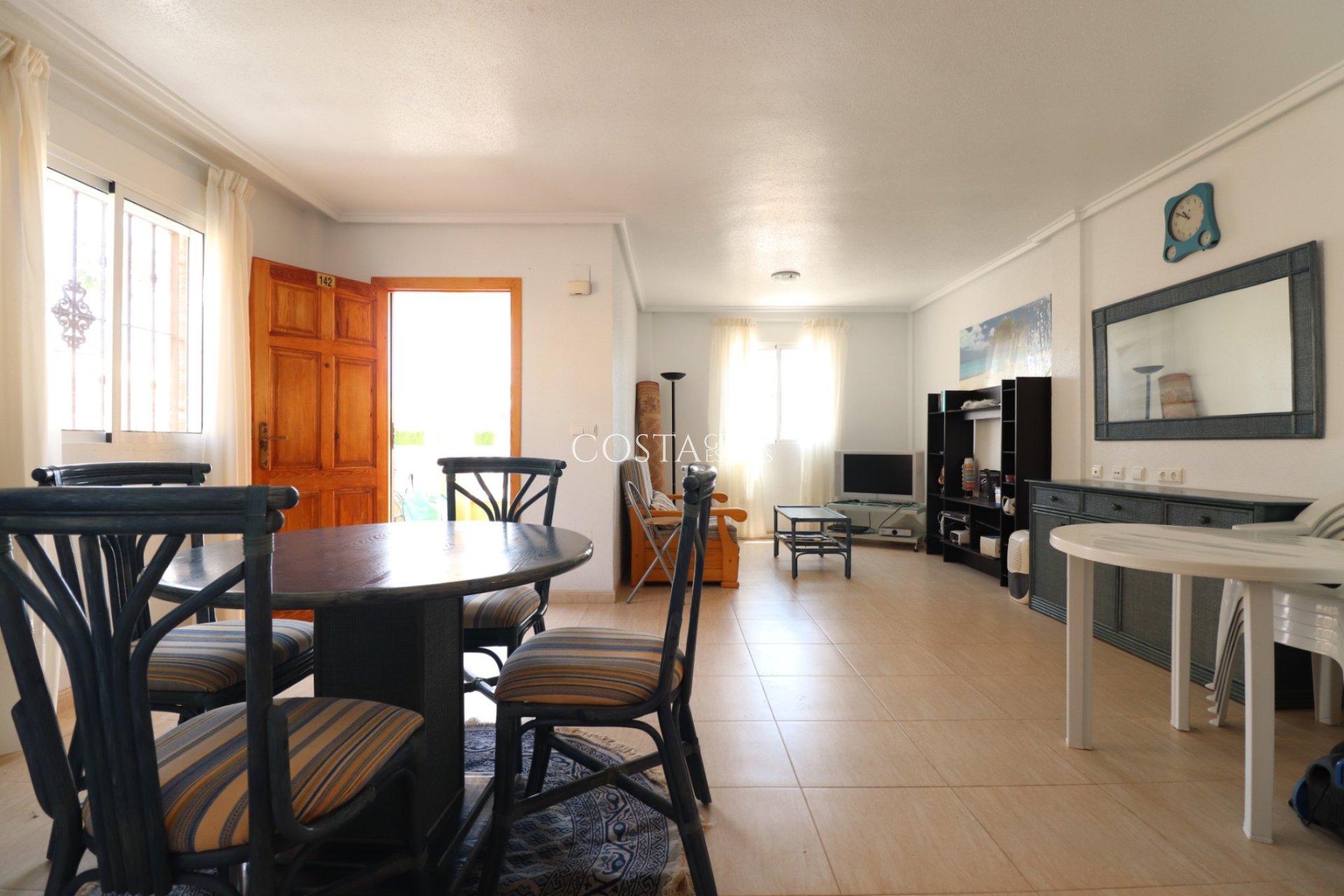 Revente - Villa -
Ciudad Quesada - Lo Marabú