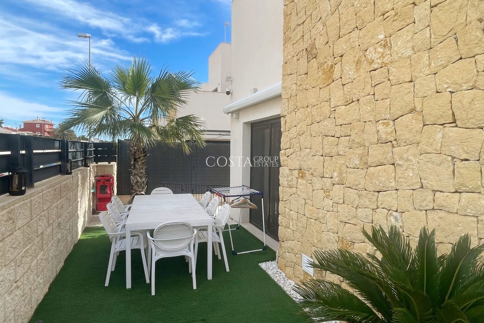 Revente - Villa -
Ciudad Quesada - Pueblo Bravo