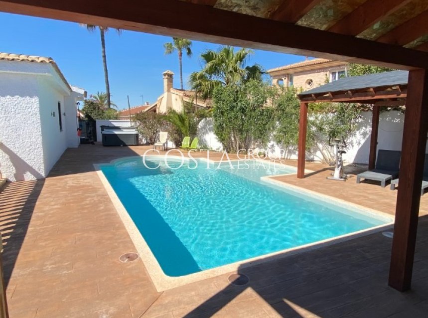 Revente - Villa -
Ciudad Quesada