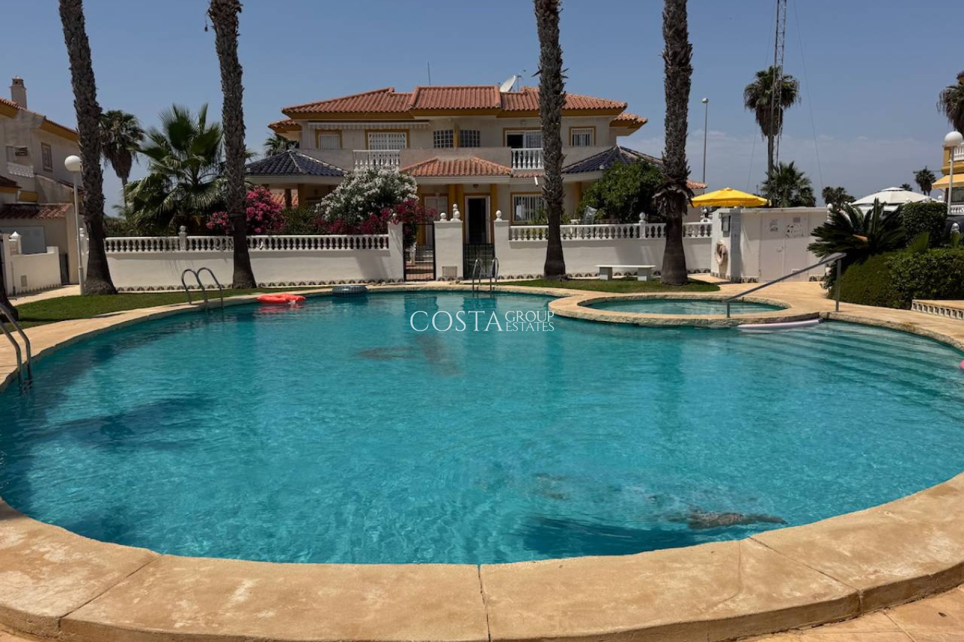 Revente - Villa -
Ciudad Quesada