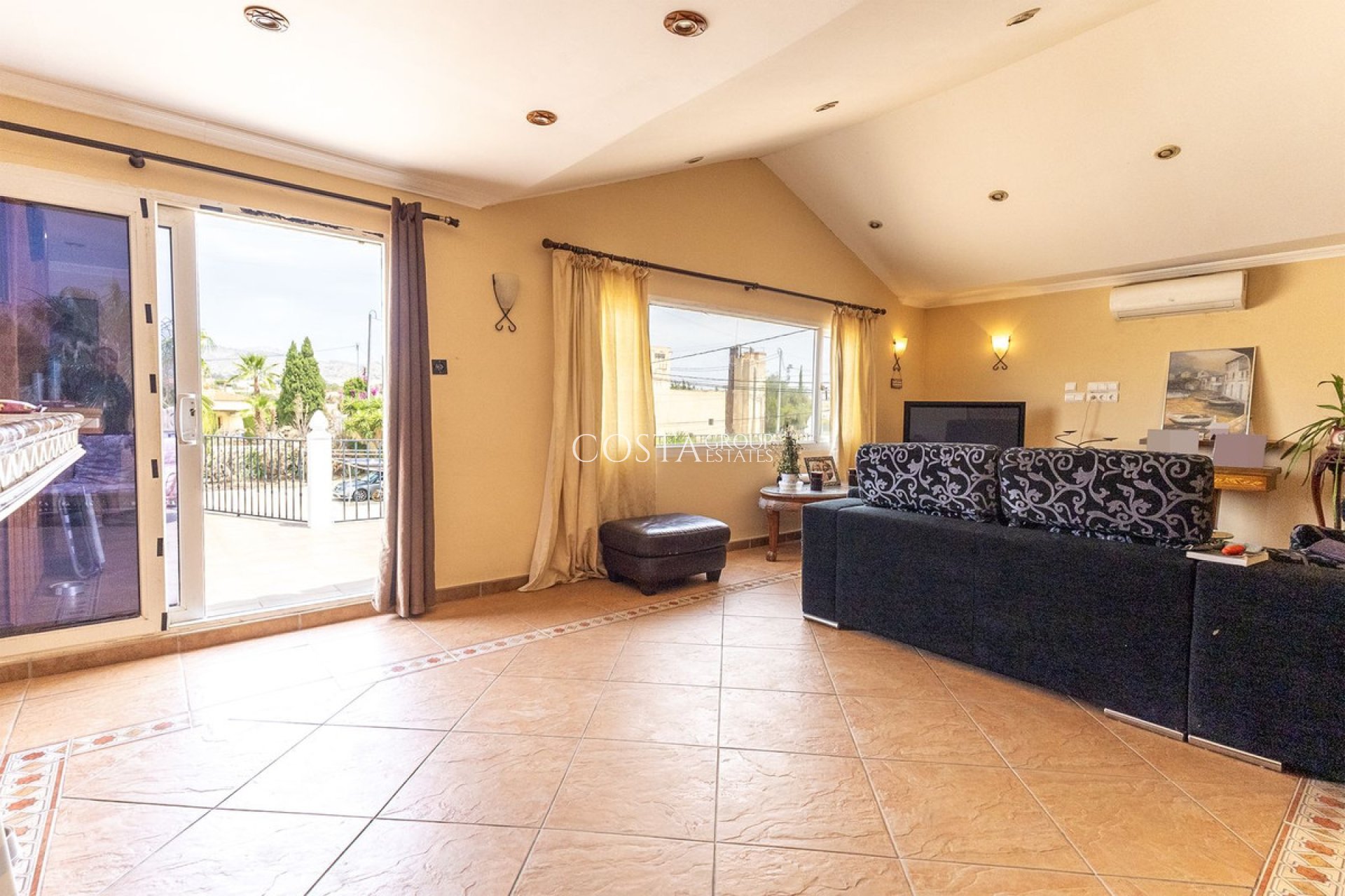 Revente - Villa -
Crevillente - Crevillent - Crevillente - Crevillent Centro