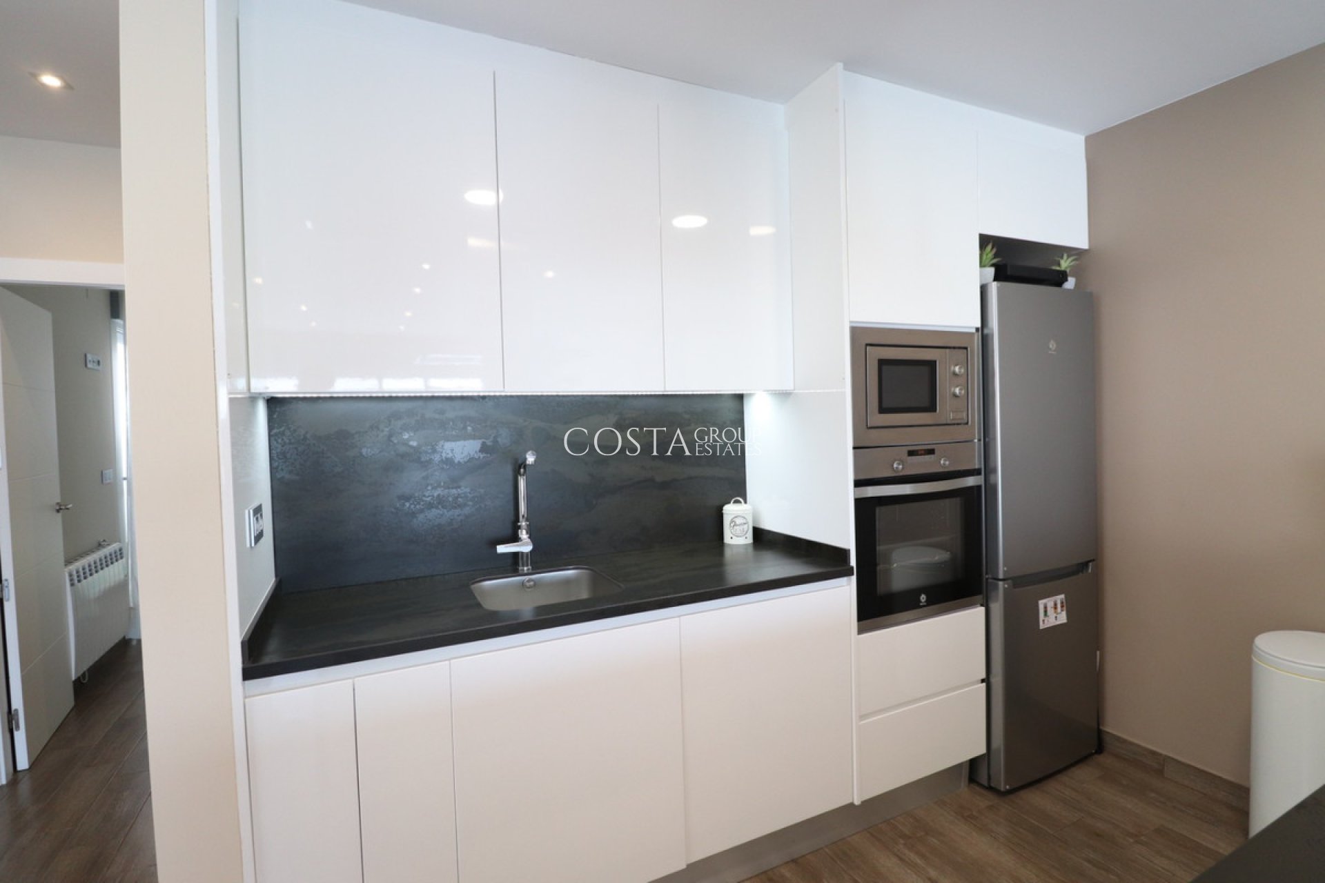 Revente - Villa -
Daya Vieja - Daya Vieja Centro