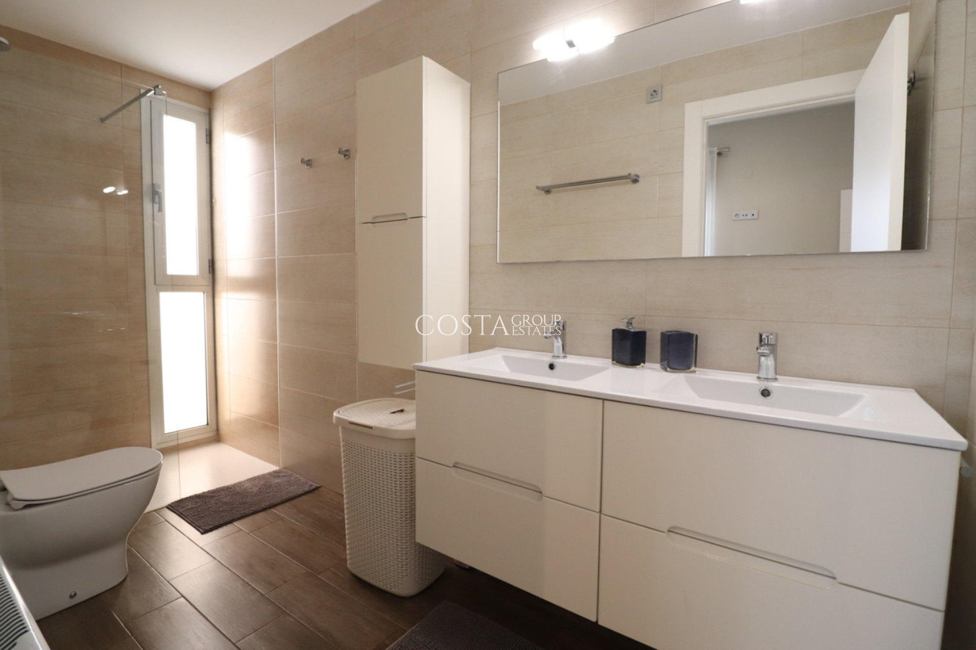 Revente - Villa -
Daya Vieja - Daya Vieja Centro