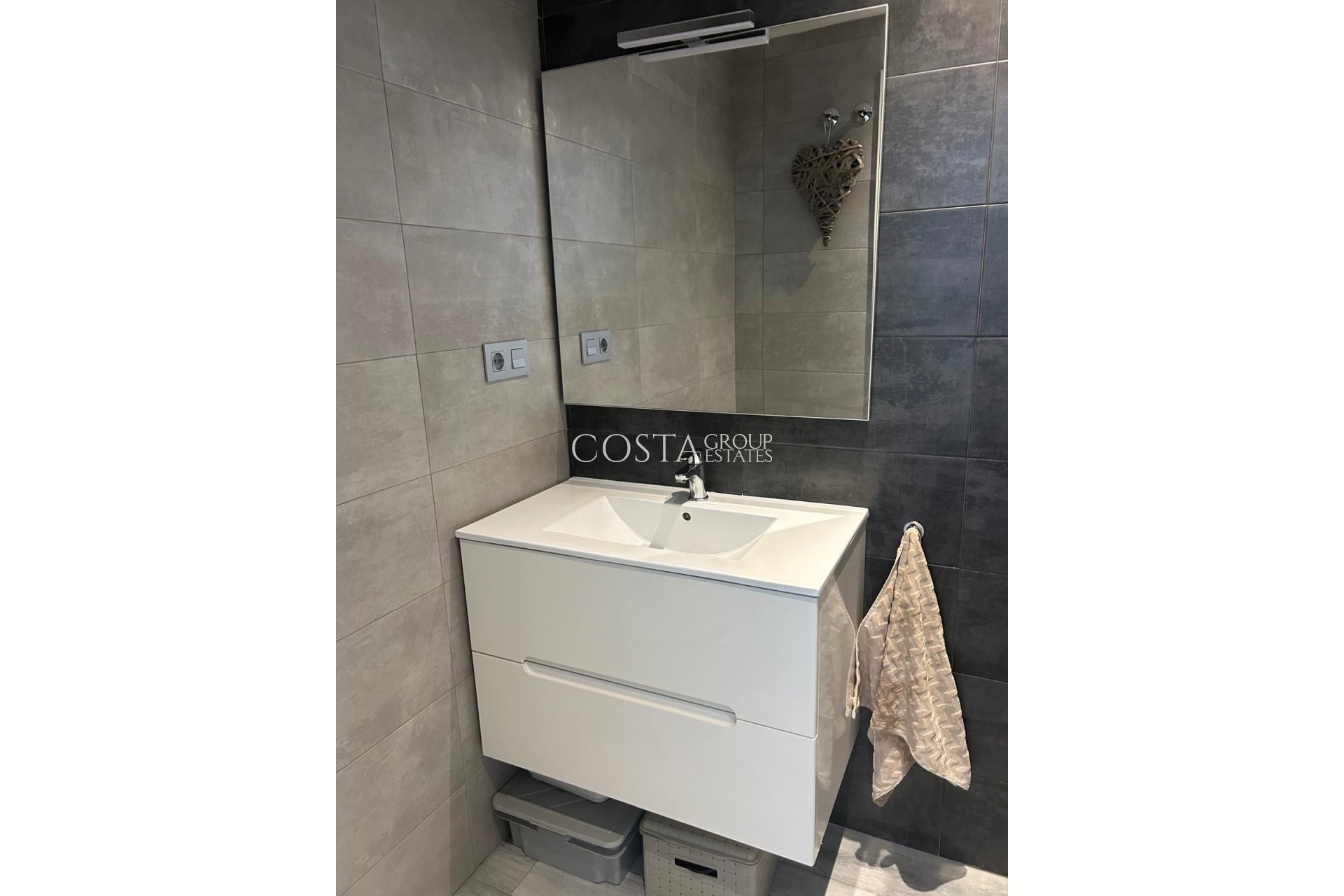 Revente - Villa -
Daya Vieja - Daya Vieja Centro