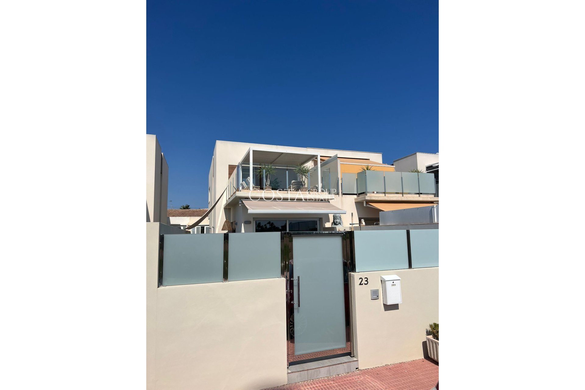 Revente - Villa -
Daya Vieja - Daya Vieja Centro