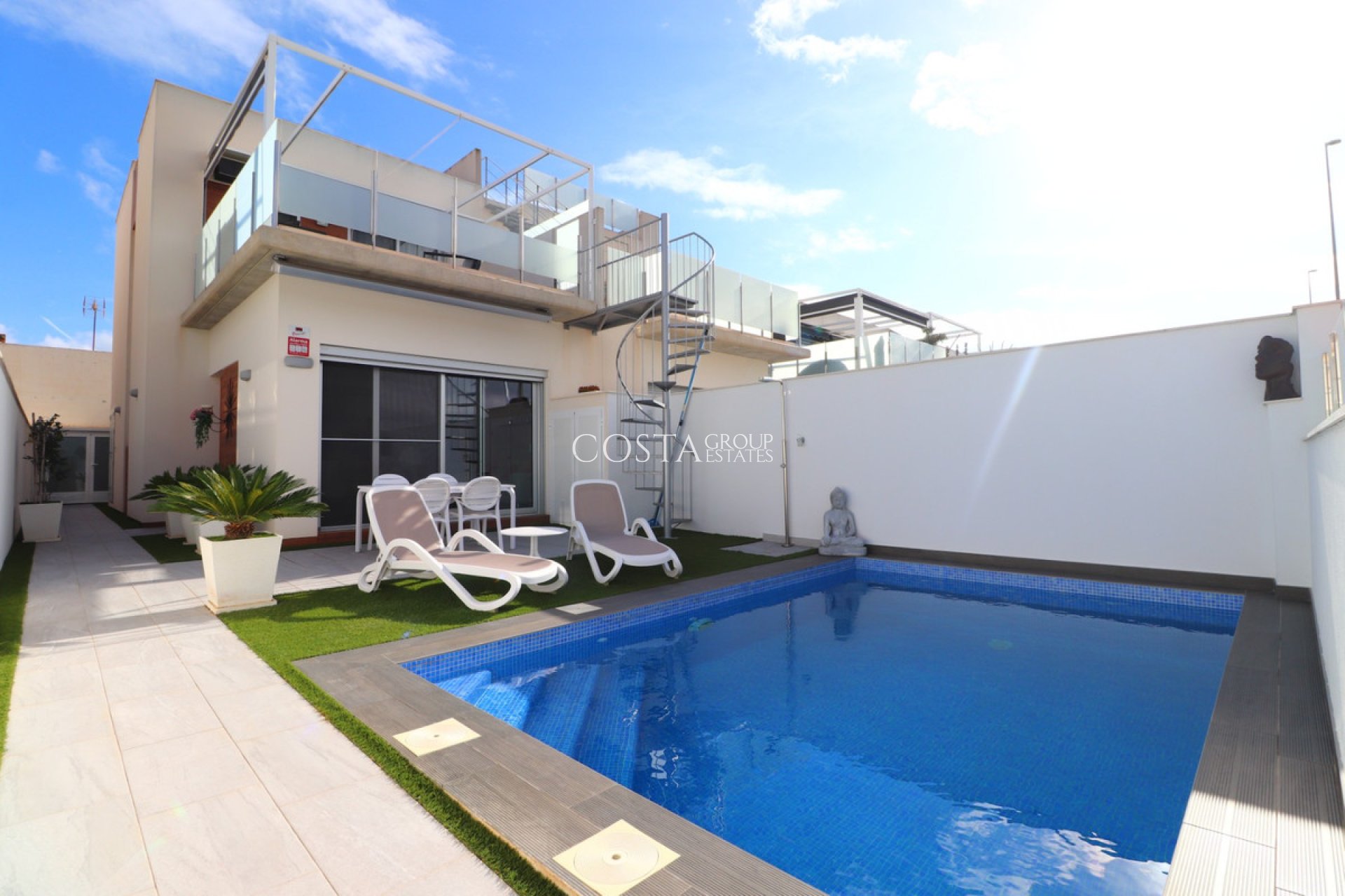 Revente - Villa -
Daya Vieja - Daya Vieja Centro