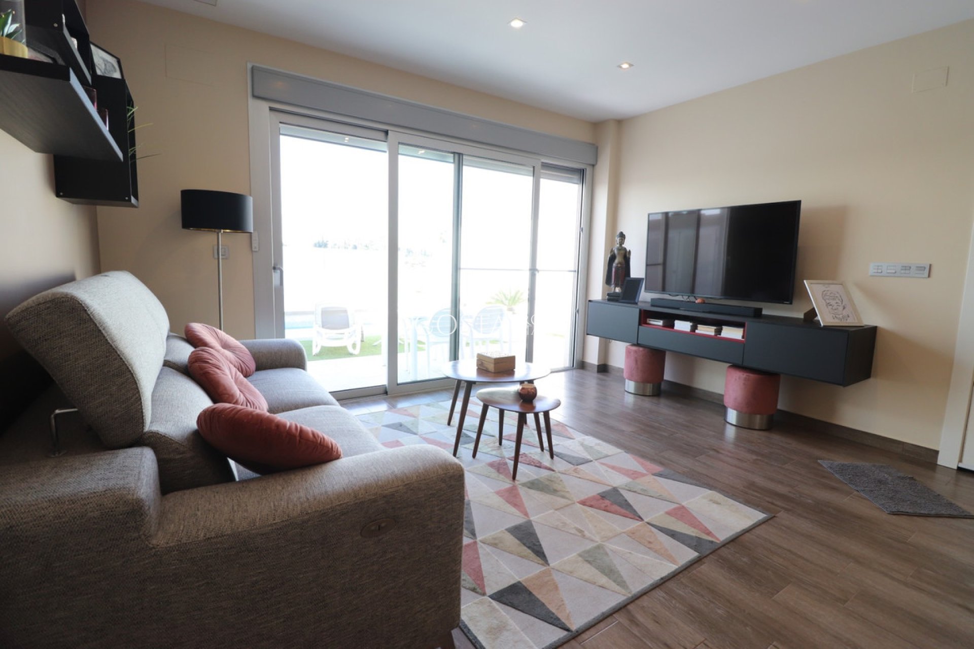 Revente - Villa -
Daya Vieja - Daya Vieja Centro